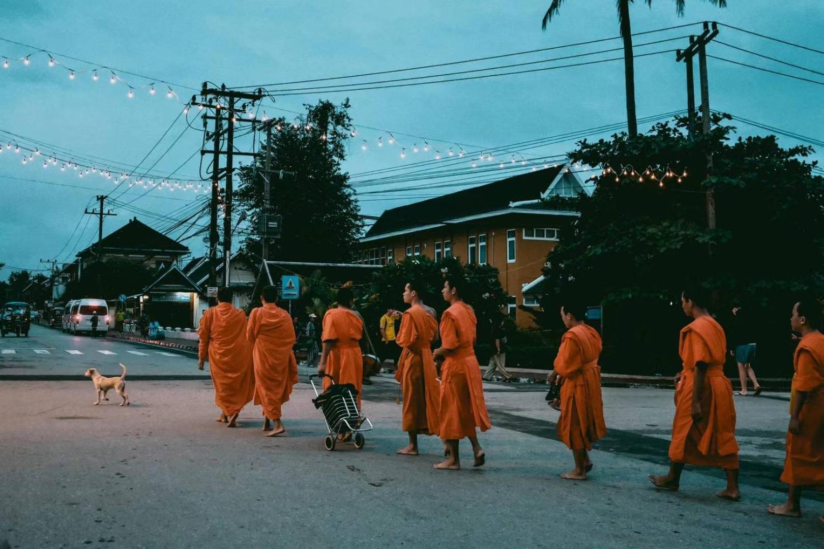 Moukdavan Guesthouse หลวงพระบาง ภายนอก รูปภาพ